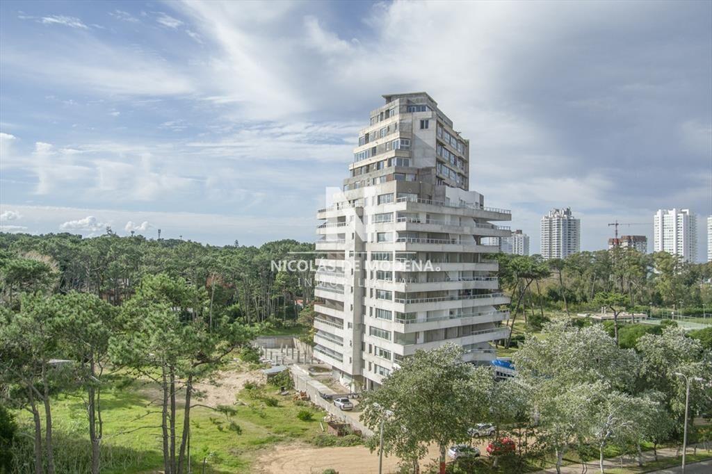 Apartamento de 3 dormitorios en Ocean Drive a metros de Pl