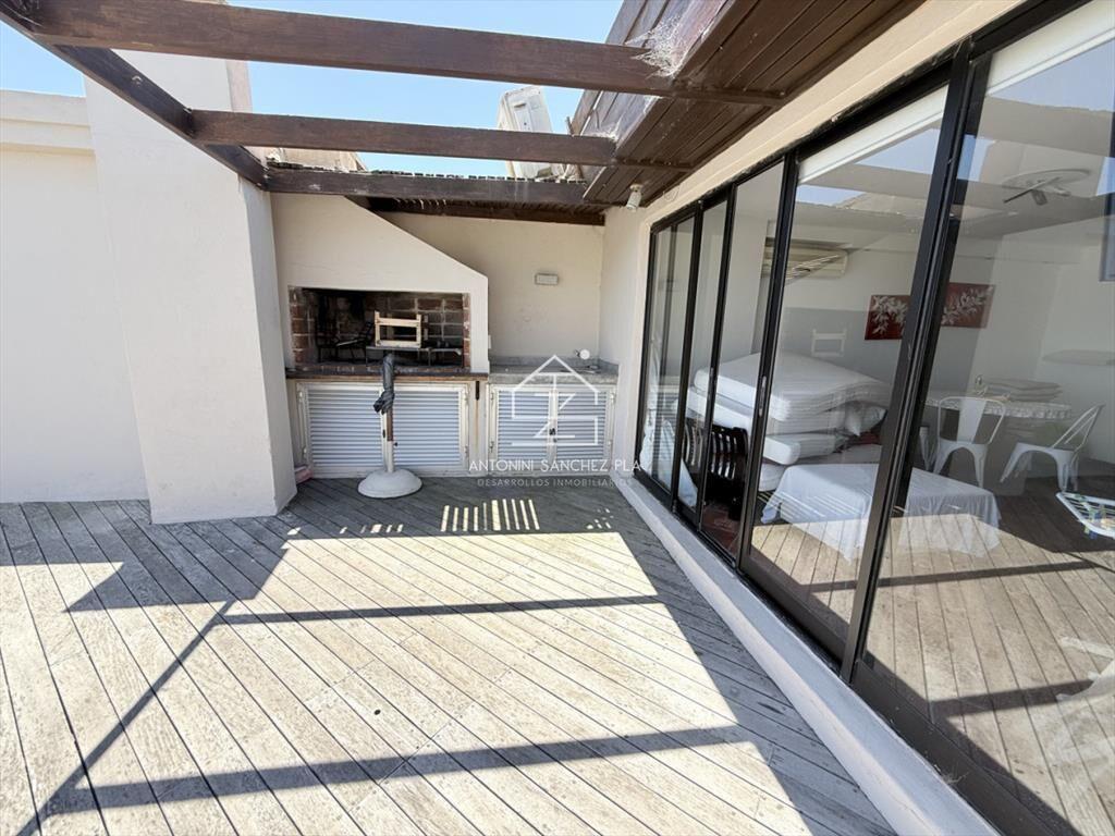 Venta apartamento 3 dormitorios primera linea,