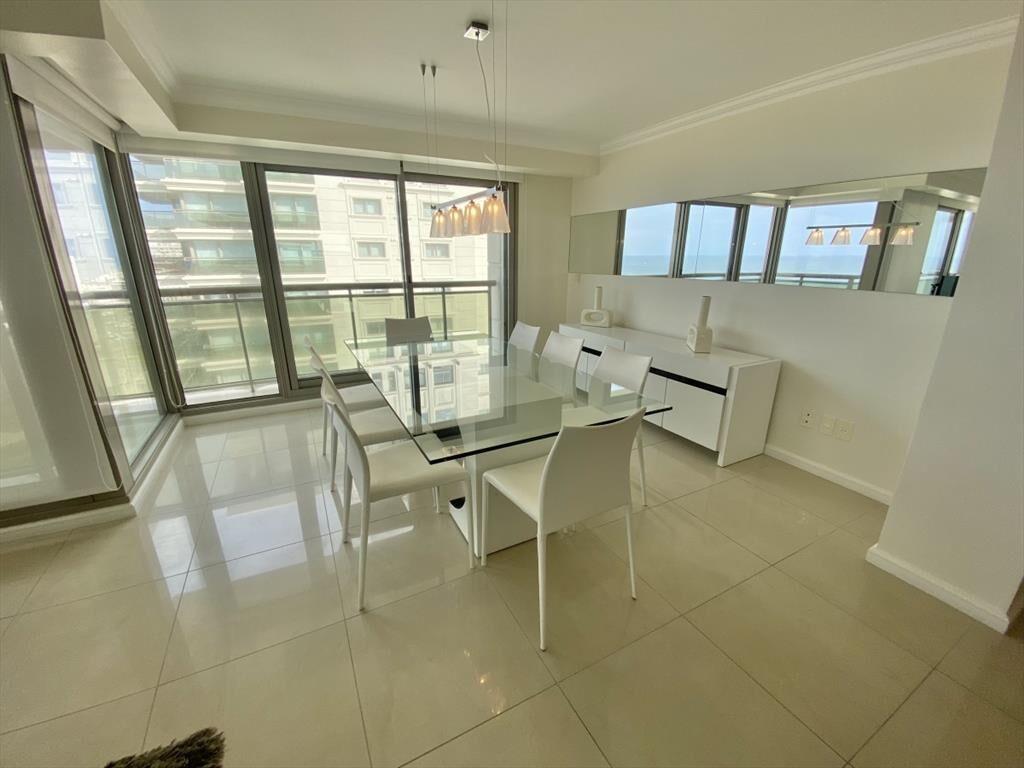 VENTA APARTAMENTO 3 DORMITORIOS Y DEPENDENCIA - I