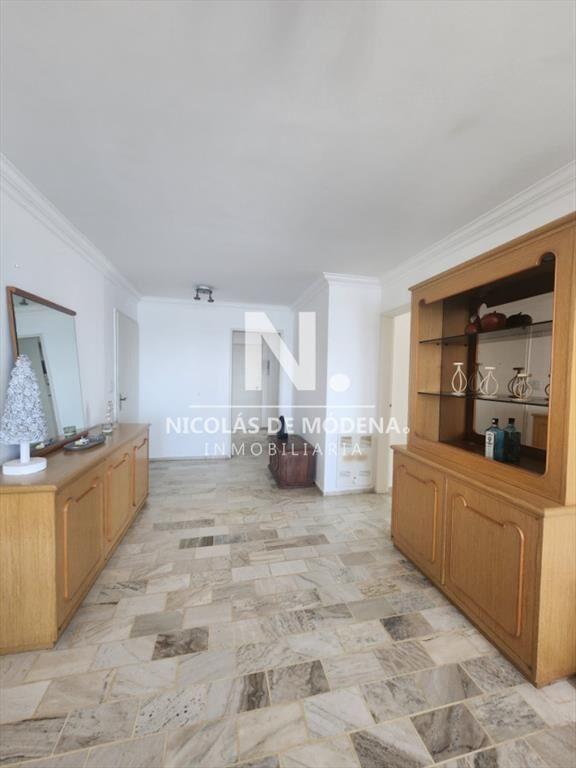 En venta apartamento de 2 dormitorios en Punta