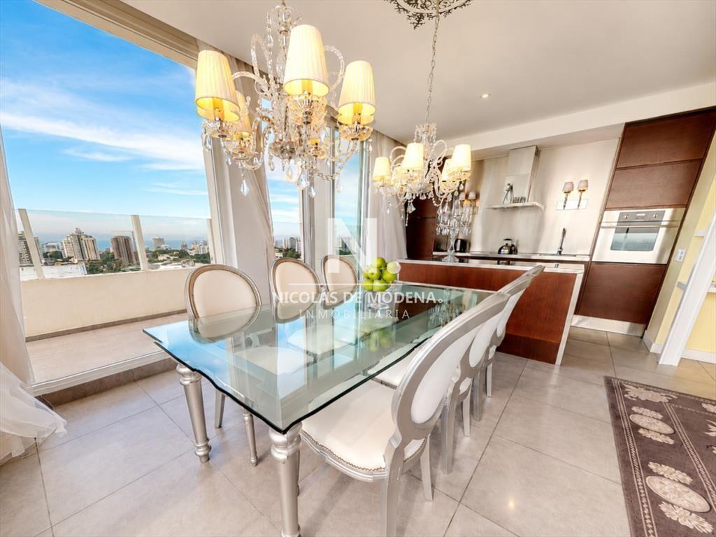Penthouse de 3 dormitorios en venta en Torre Yoo