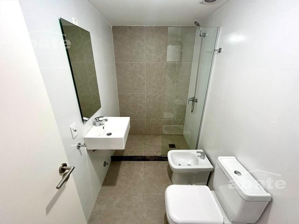 Alquiler Apartamento de 1 dormitorio con garaje , en La Bla