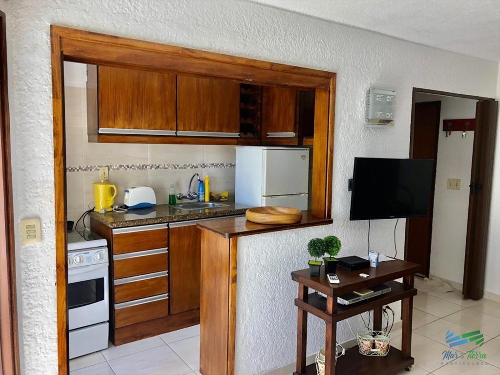 En venta , apartamento muy lindo, reciclado a 100 ms del ma