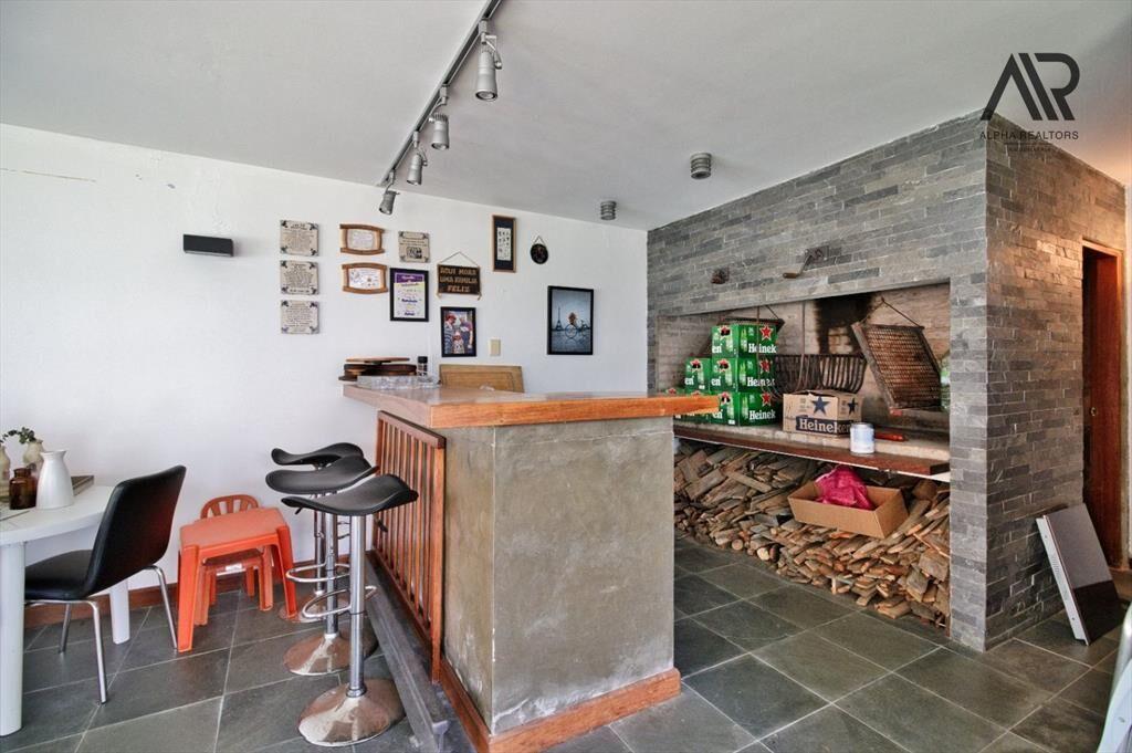 Casa en venta c/ cochera en Atlántida