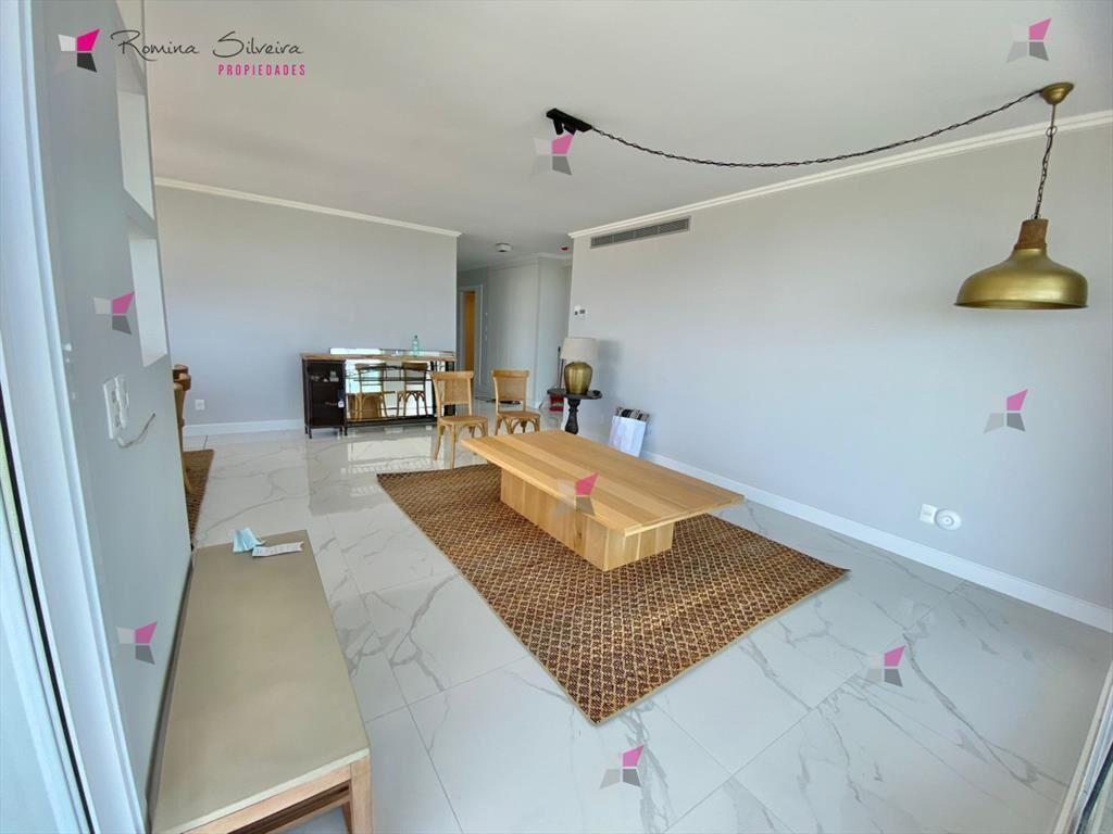 APARTAMENTO 4 DORMITORIOS EN ALQUILER TEMPORAL -