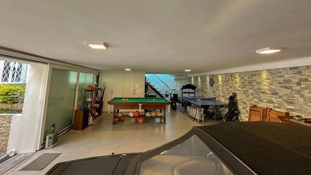 PARODI VENTA CASA PUNTA CARRETAS 4 DORMITORIOS PISCINA TODA
