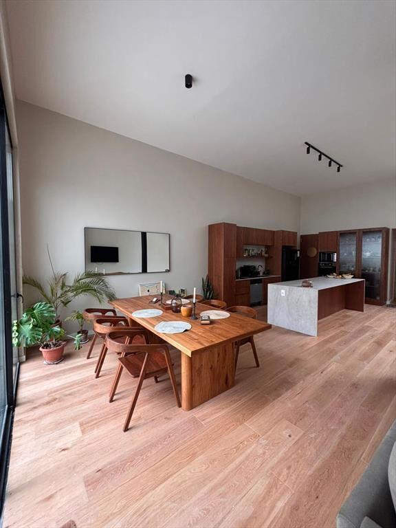 Venta casa 5 dormitorios punta carretas 2 cocheras
