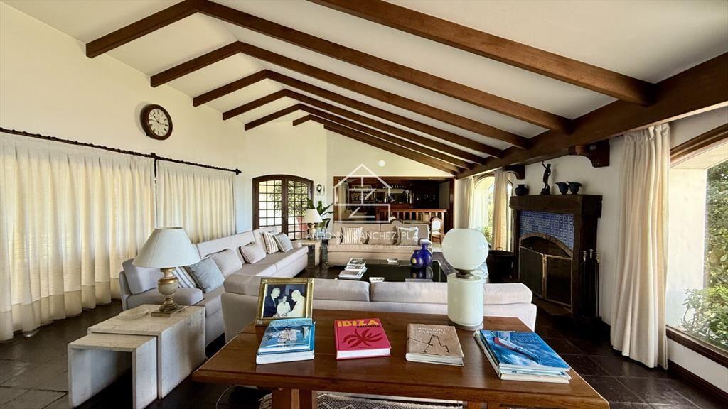 Venta Exclusiva CASA 8 Dormitorios Peninsula Del