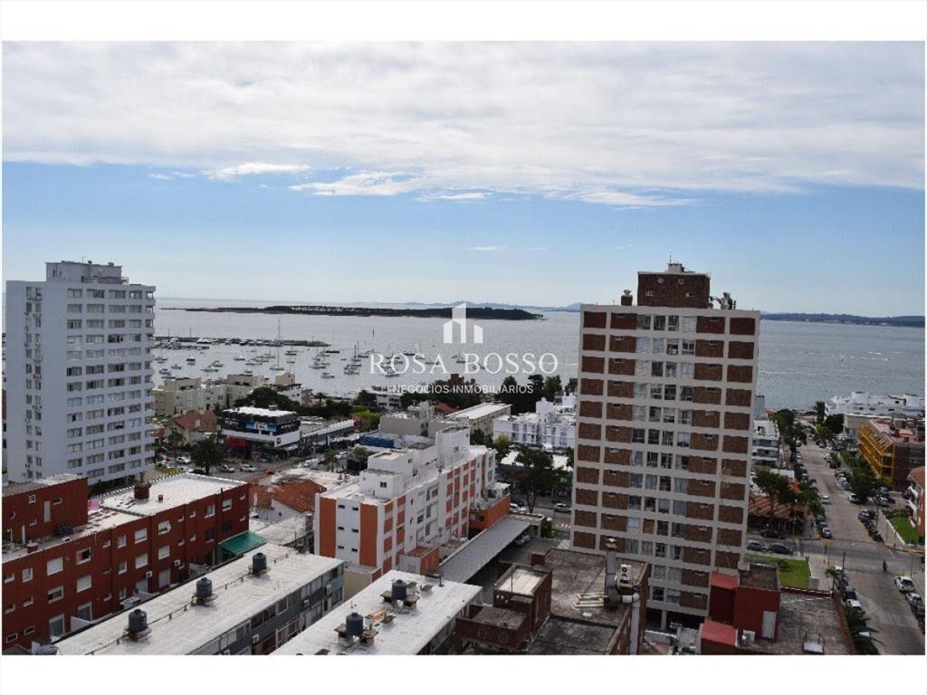 Apartamento en Peninsula, 2 dormitorios *