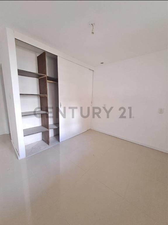VENTA PROX A RAMBLA|2dormitorios|2baños|patio,ACEPTA BANC...