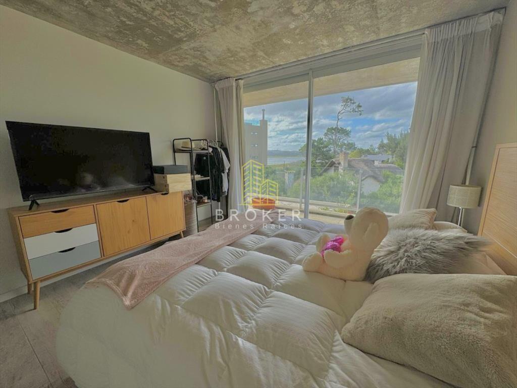 Venta Departamento Punta Del Este Playa Mansa,