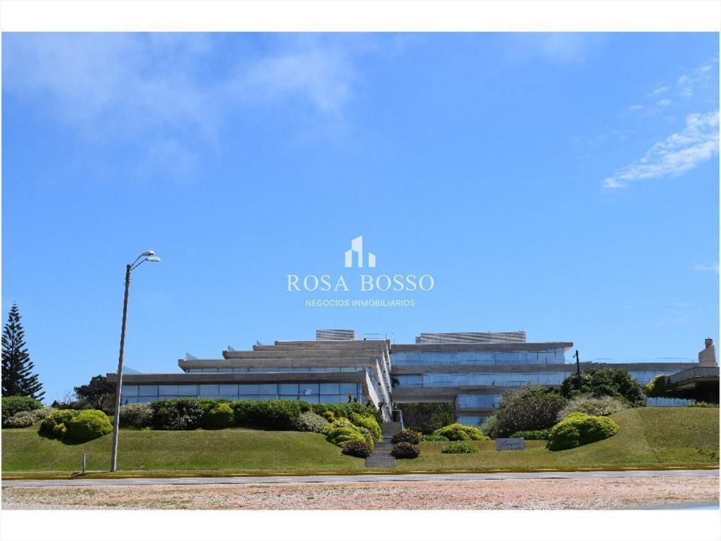 Apartamento en la Brava para la venta.