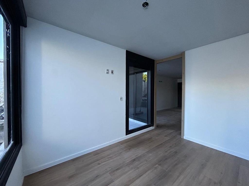 VENTA APARTAMENTO 1 DORMITORIO TRES CRUCES BALCON