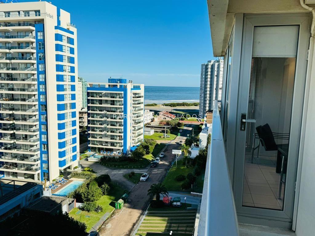 Apartamento en venta en Edificio Long Beach, Punta del Este