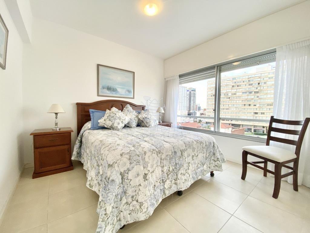 Venta apartamento de 2 dormitorios en Península,