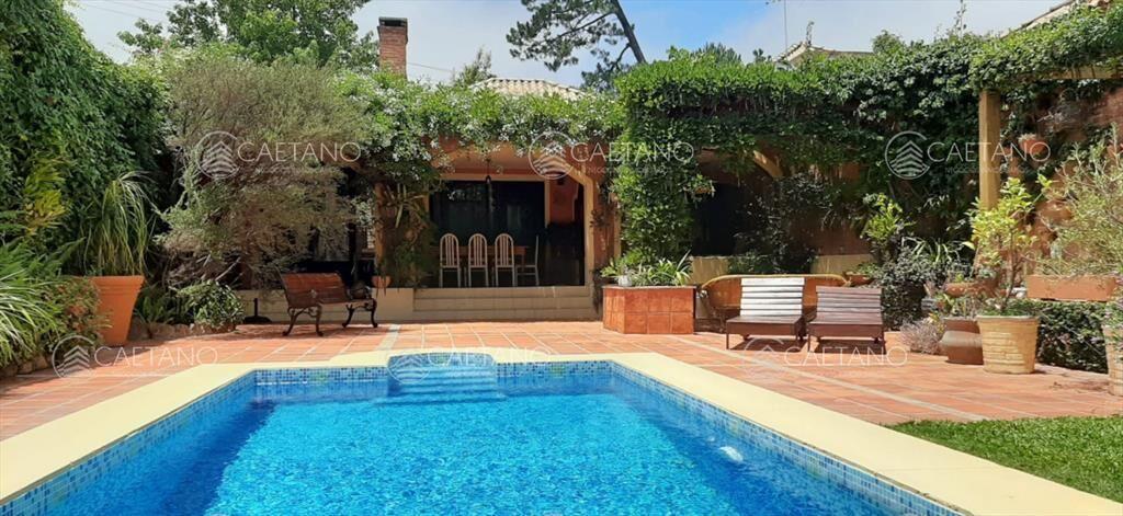 Muy linda casa en alquiler, zona Pinares, Punta del Este