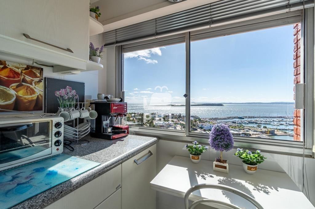 Venta de apartamento 3 dormitorios con vista al