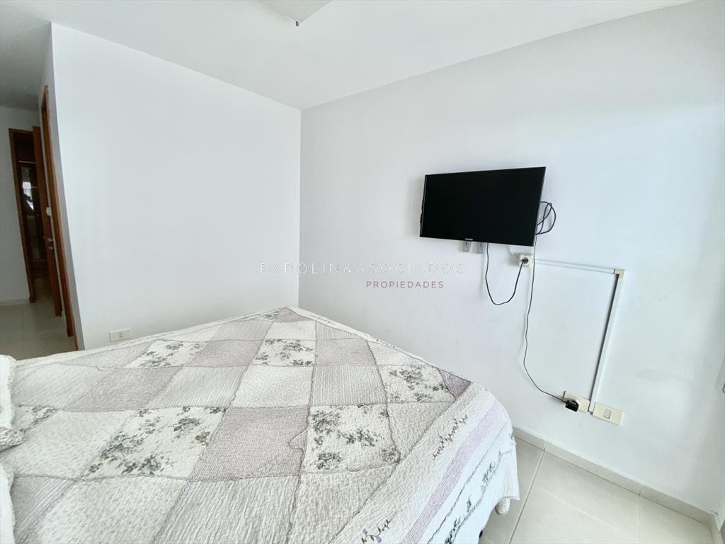 Apartamento en venta Seasson Tower Punta del Este