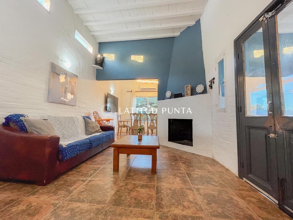 Casa 2 dormitorios en Balneario Buenos Aires con