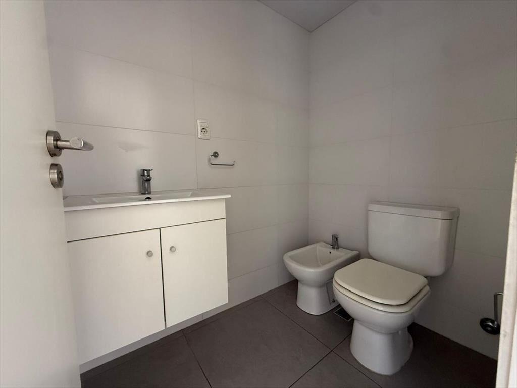 Venta apartamento 2 dormitorios con garaje en Cordón - In...