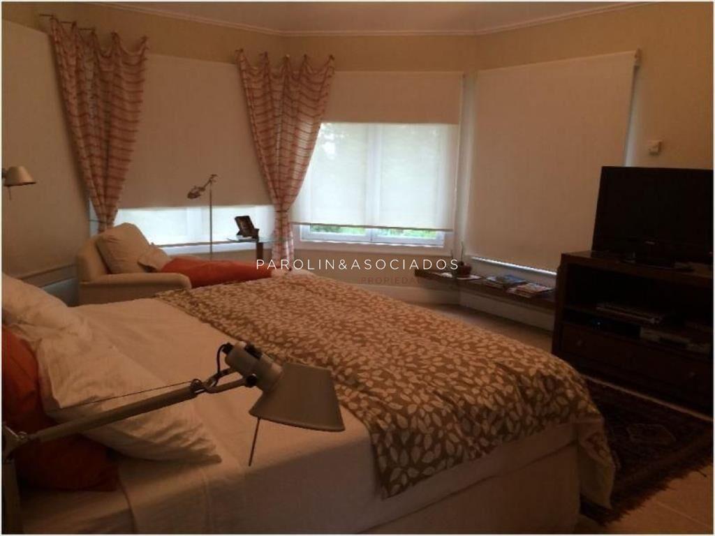 Casa en venta de 4 dormitorios en Punta del Este.