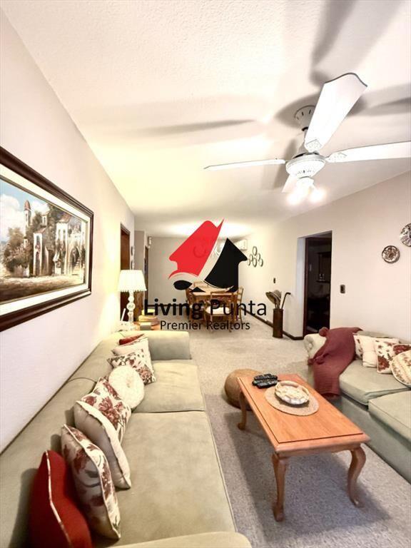 Apartamento en venta playa Mansa de 4 dormitorios