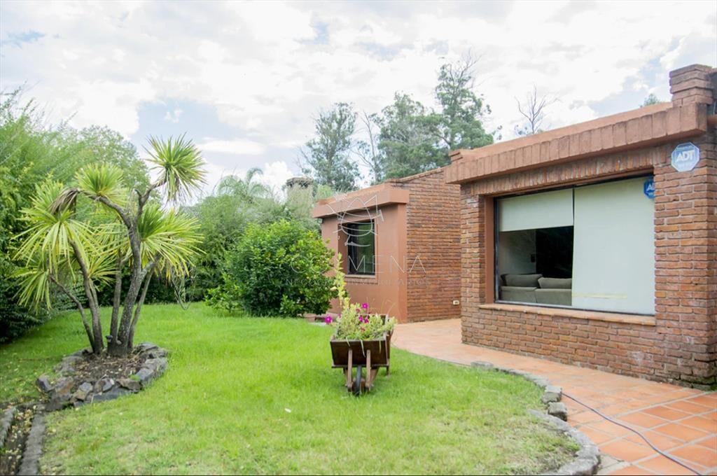 En venta casa de 3 Dormitorios en Jardines de
