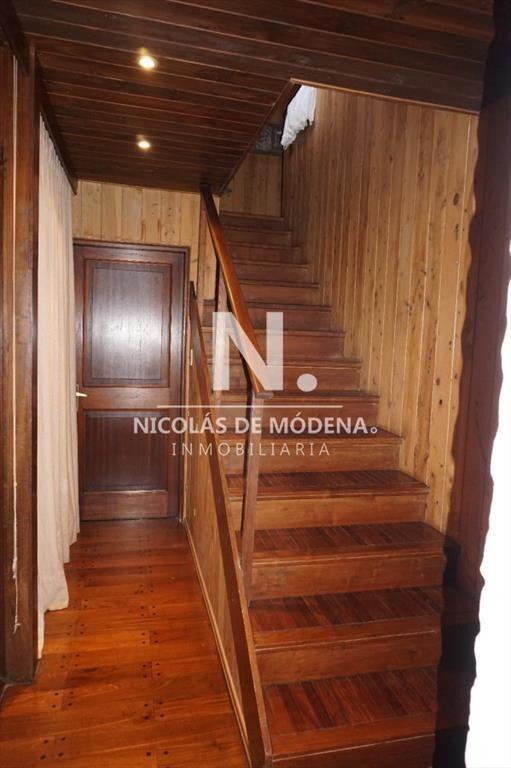 Hermosa Chalet en venta, Mansa., Bajo de Precio.