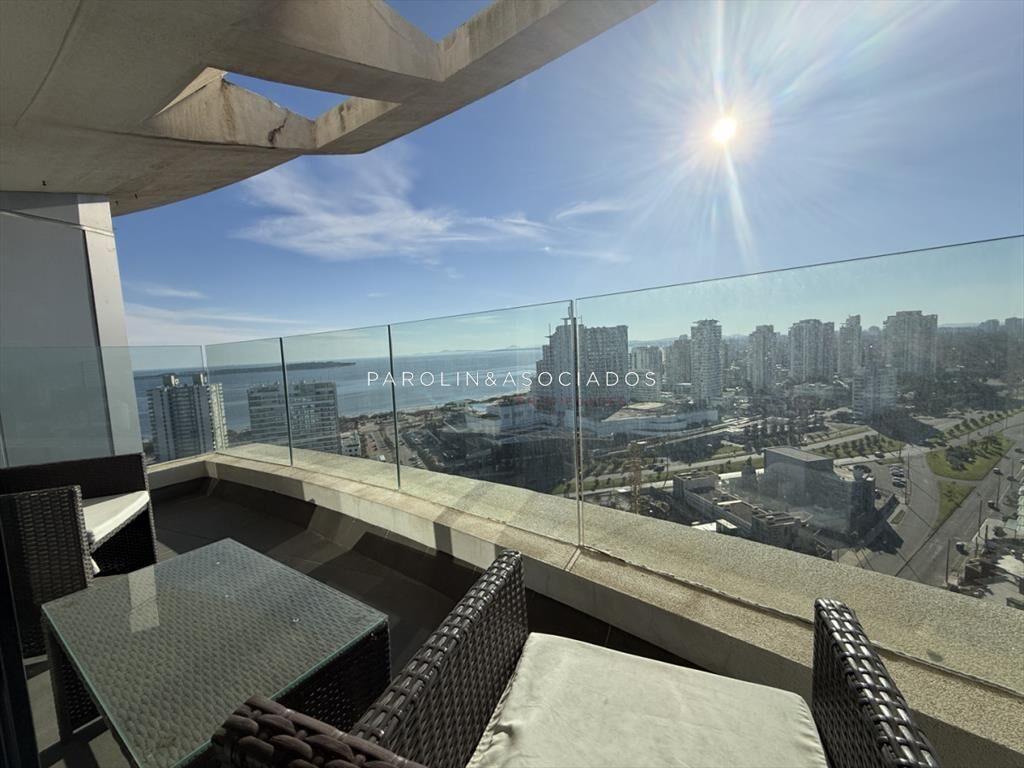 OPORTUNIDAD APARTAMENTO 2 DORMITORIOS EN TORRE DE
