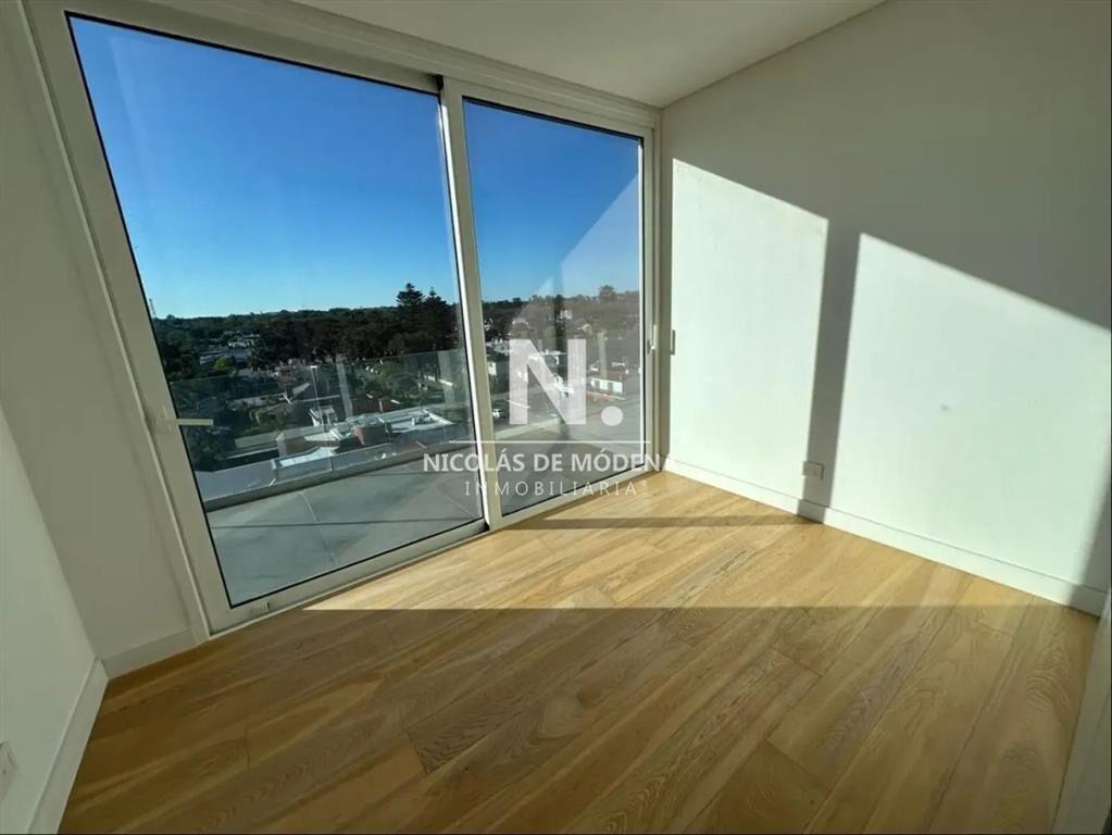 Penthause en Venta de 3 Dormitorios frente a la