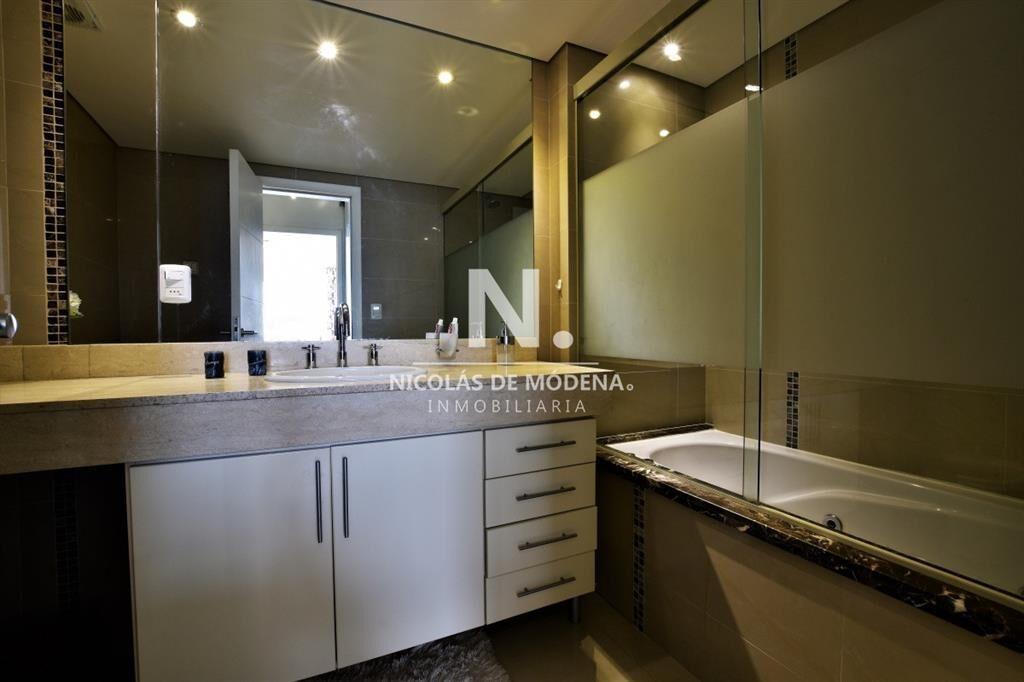 Casino Tower Departamento en Venta