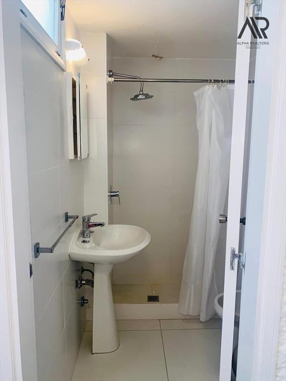 Apartamento en venta c/ cochera en Península