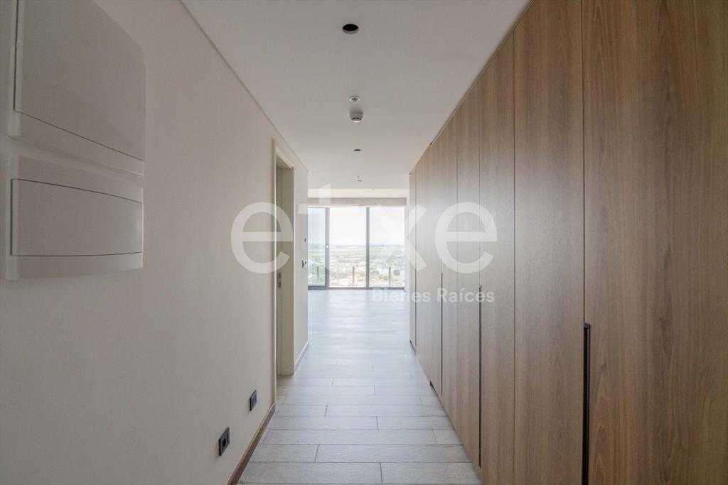 Enorme Apartamento Venta 1 Dormitorio Surfside Punta del ...