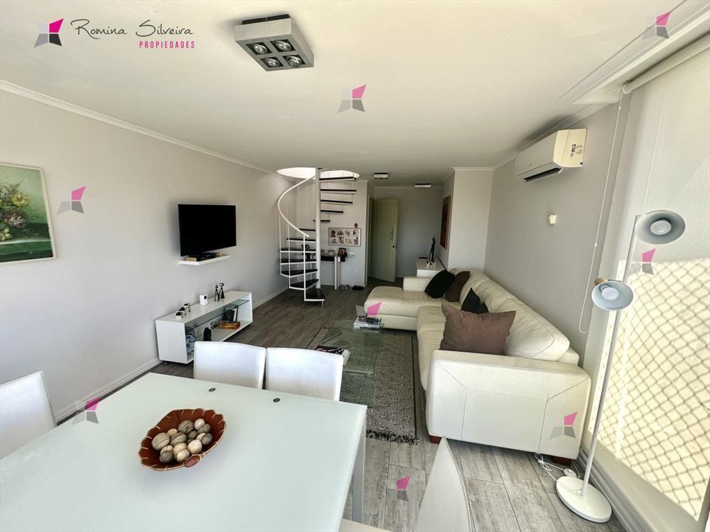 Pent House duplex en torre de categoria con