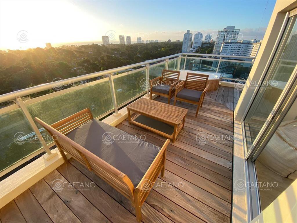 Venta apartamento - 3 dormitorios. Roosevelt, Del