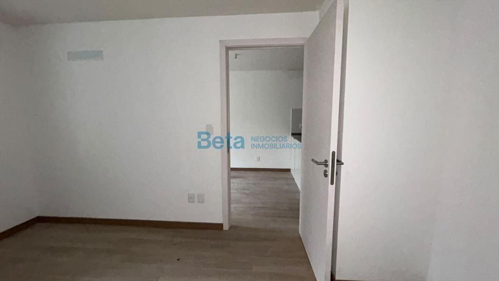 ALQUILER APARTAMENTO 1 DORMITORIO, COCHERA CORDON
