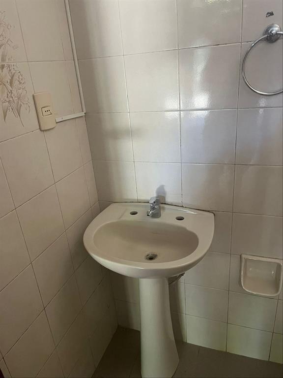 *** ALQUILADO ***  CABAÑA DE 3 DORMITORIOS PRÓX. AV. PEREZ