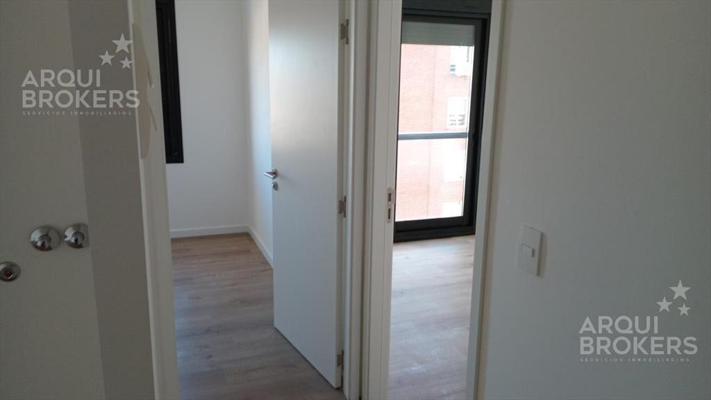 Apartamento de 2 dormitorios en venta en Centro