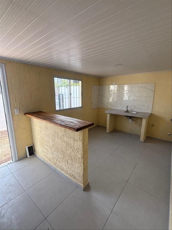 Traspaso de Alquiler Casa en Colón 2 Dormitorios 1 Baño, pa