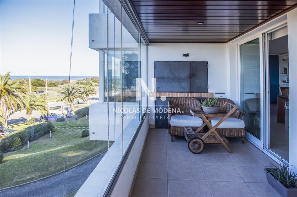 En venta Elegante apartamento en San Rafael, del