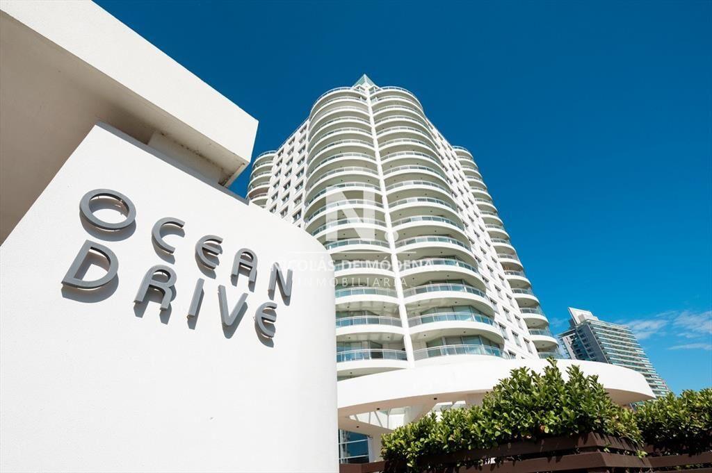 Penthouse Exclusivo en Zona Premium: Amplio 2 y