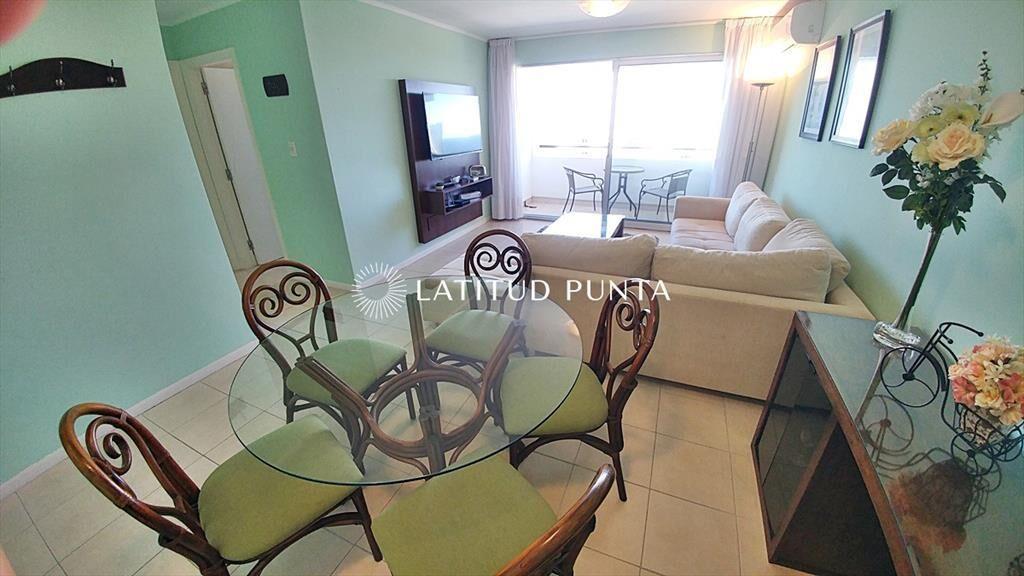Piso alto en Roosevelt