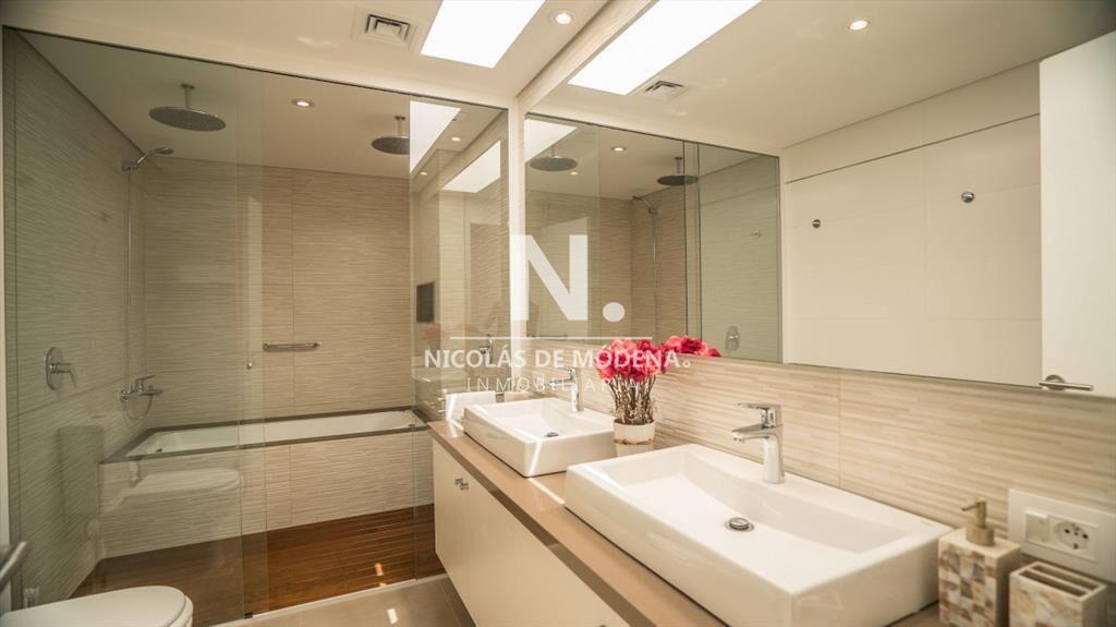 Casa en Barrio Privado, Boulevard Park- Punta del