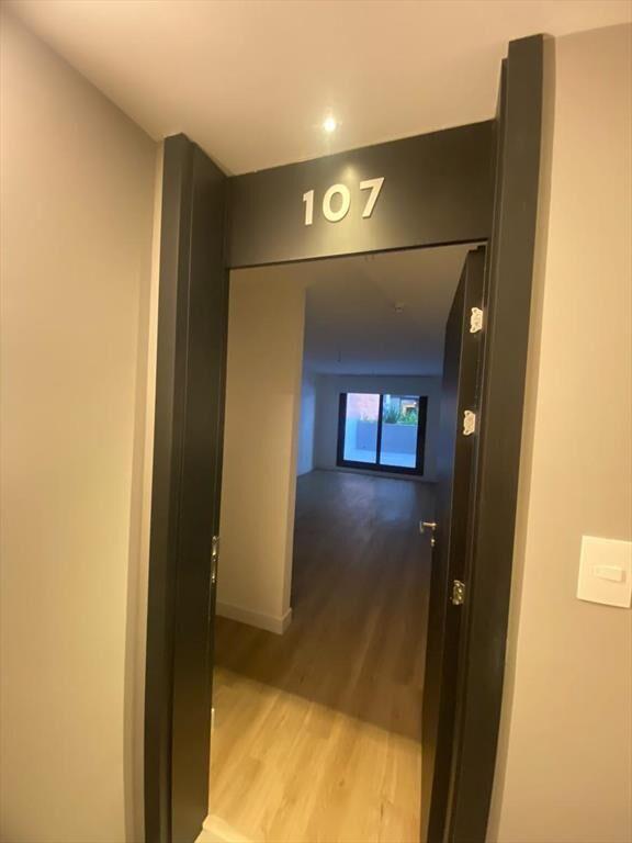 Venta apartamento monoambiente con amplia terraza. Excelent