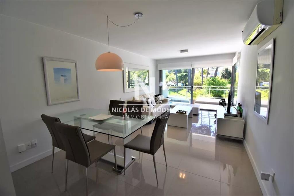 Departamento de 3 dormitorios en venta en  del