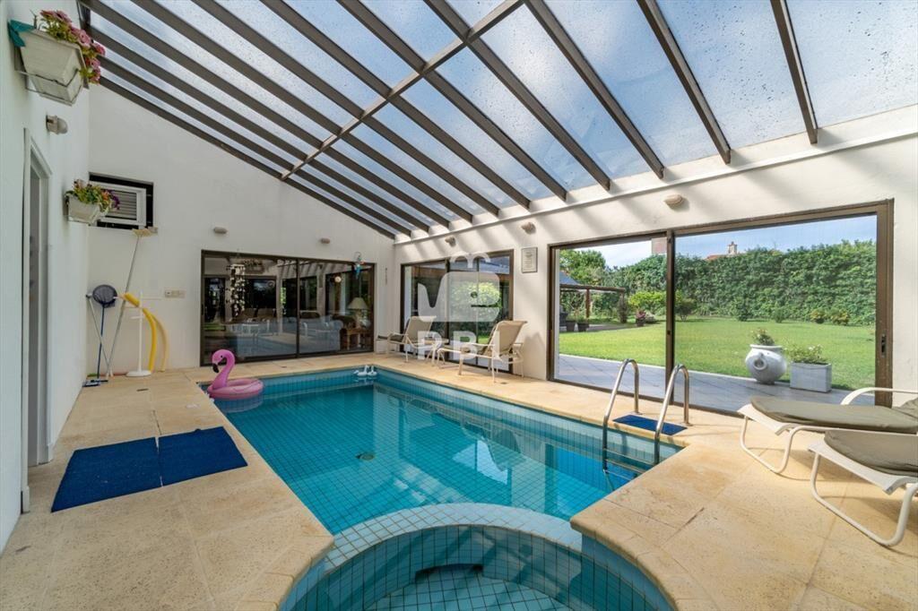 Venta casa de 7 dormitorios,Playa Mansa, Punta -
