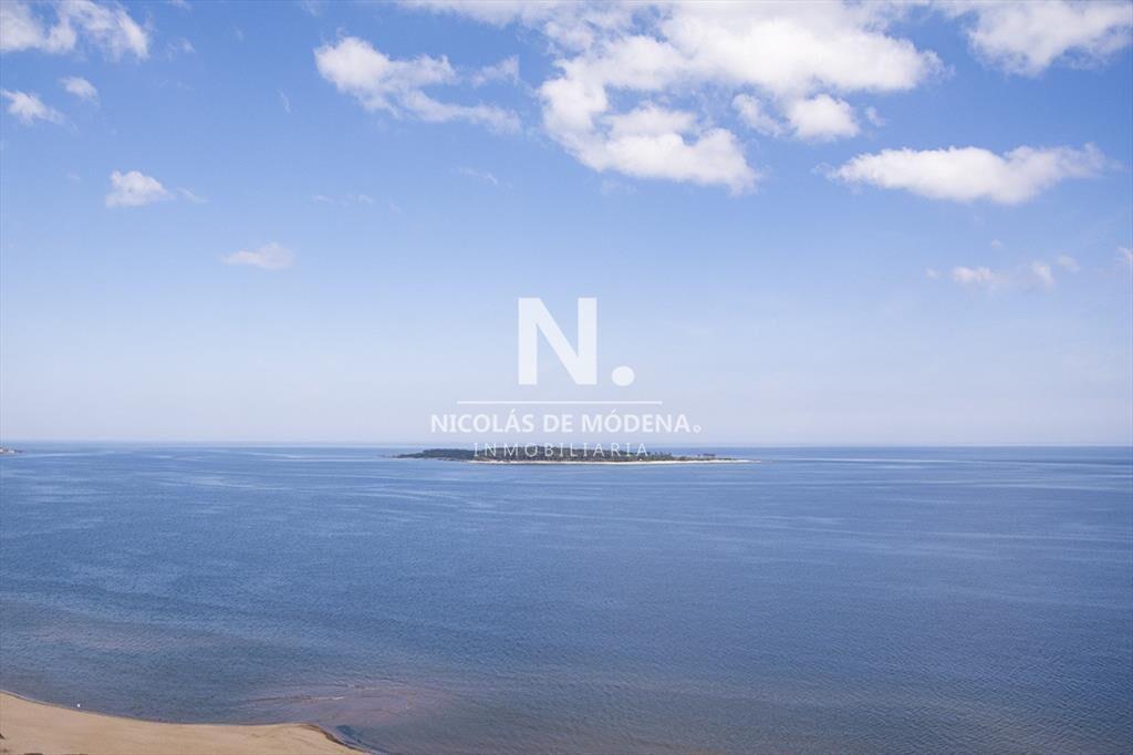 Hermoso Departamento esquinero en venta con vista