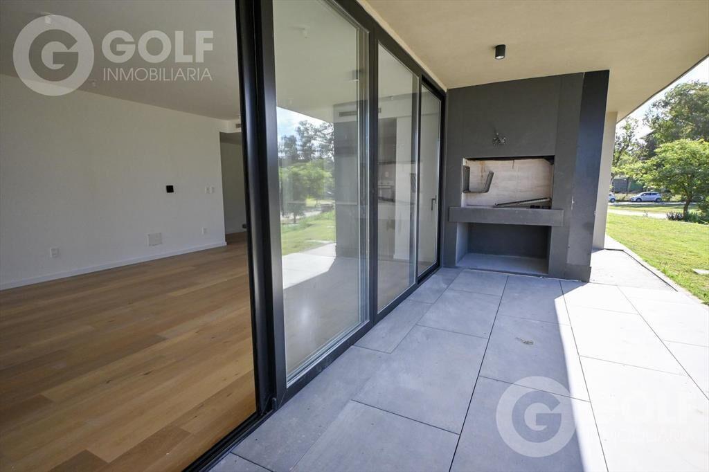 Venta de apartamento 3 dormitorios TRENTO
