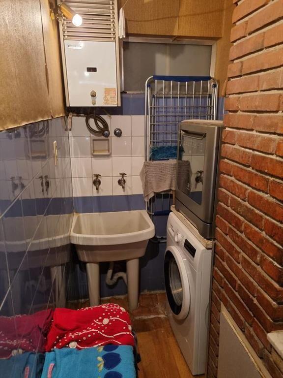 Apartamento -Rambla Pocitos, piso alto , 243 m2 , a recicla