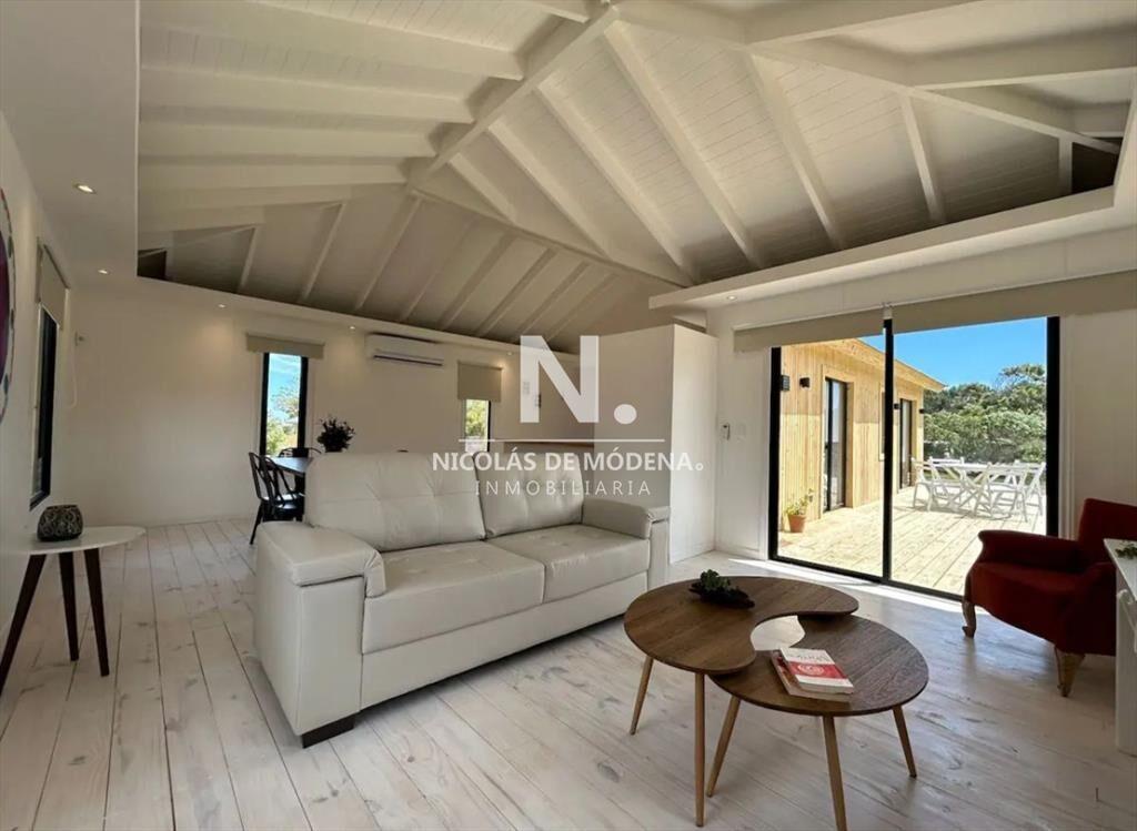 CASA EN VENTA. EN ARENAS DE JOSÃ? IGNACIO